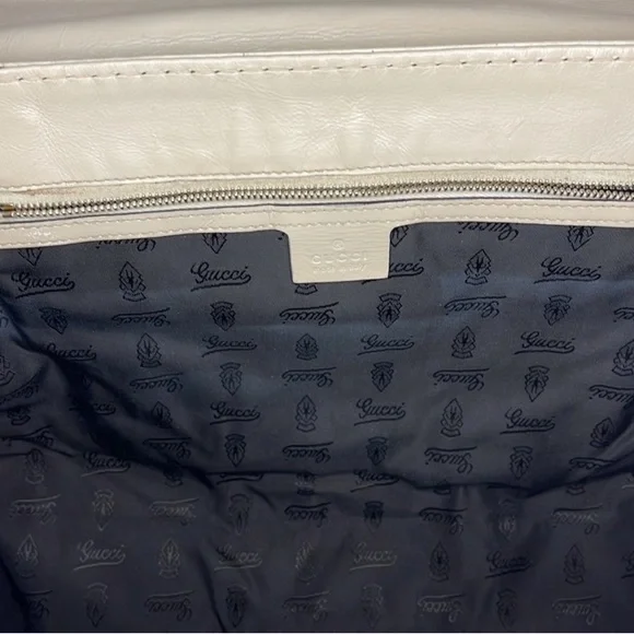 GUCCI Only Used Once! Large Monogram Tote Dust Bag Included - Picture 11 of 13